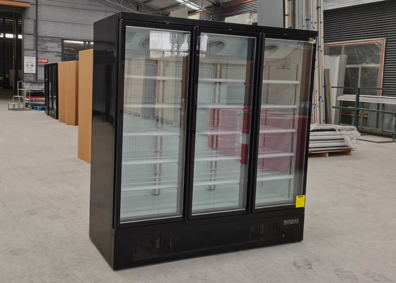 3 Kapı 1260L Dik Ekran Dondurucu SECOP Kompresörlü Elektrikli Isıtma